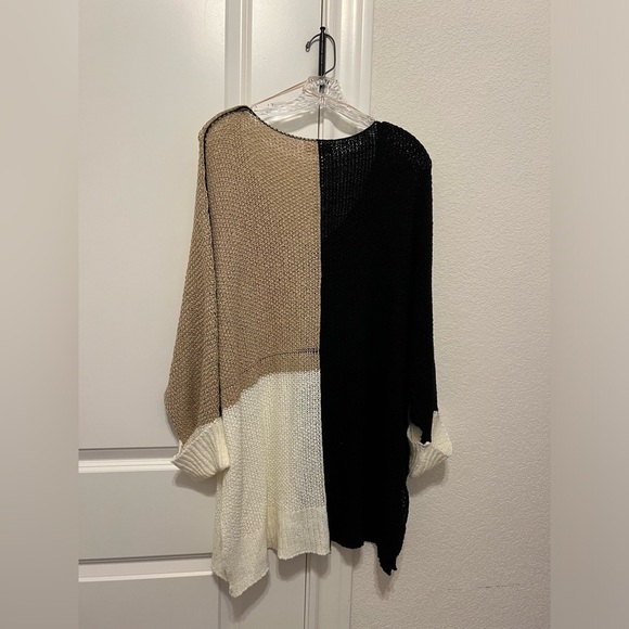 eesome Oversized multicolored cuffed sleeves sweater - Picture 7 of 8